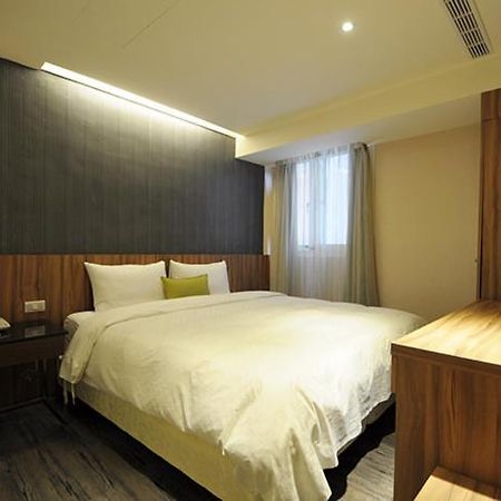 Hotel 欣欣時尚旅店松山站 Taipéi Exterior foto