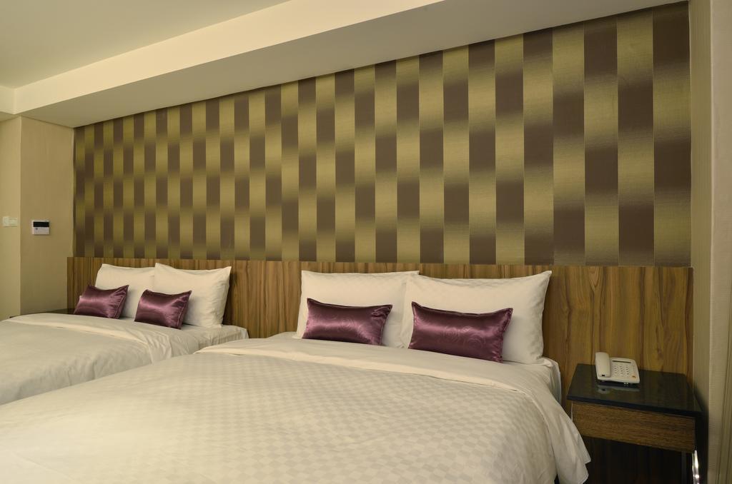 Hotel 欣欣時尚旅店松山站 Taipéi Habitación foto