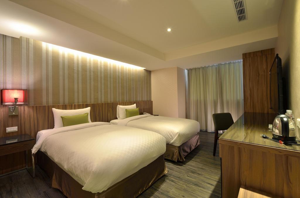 Hotel 欣欣時尚旅店松山站 Taipéi Habitación foto