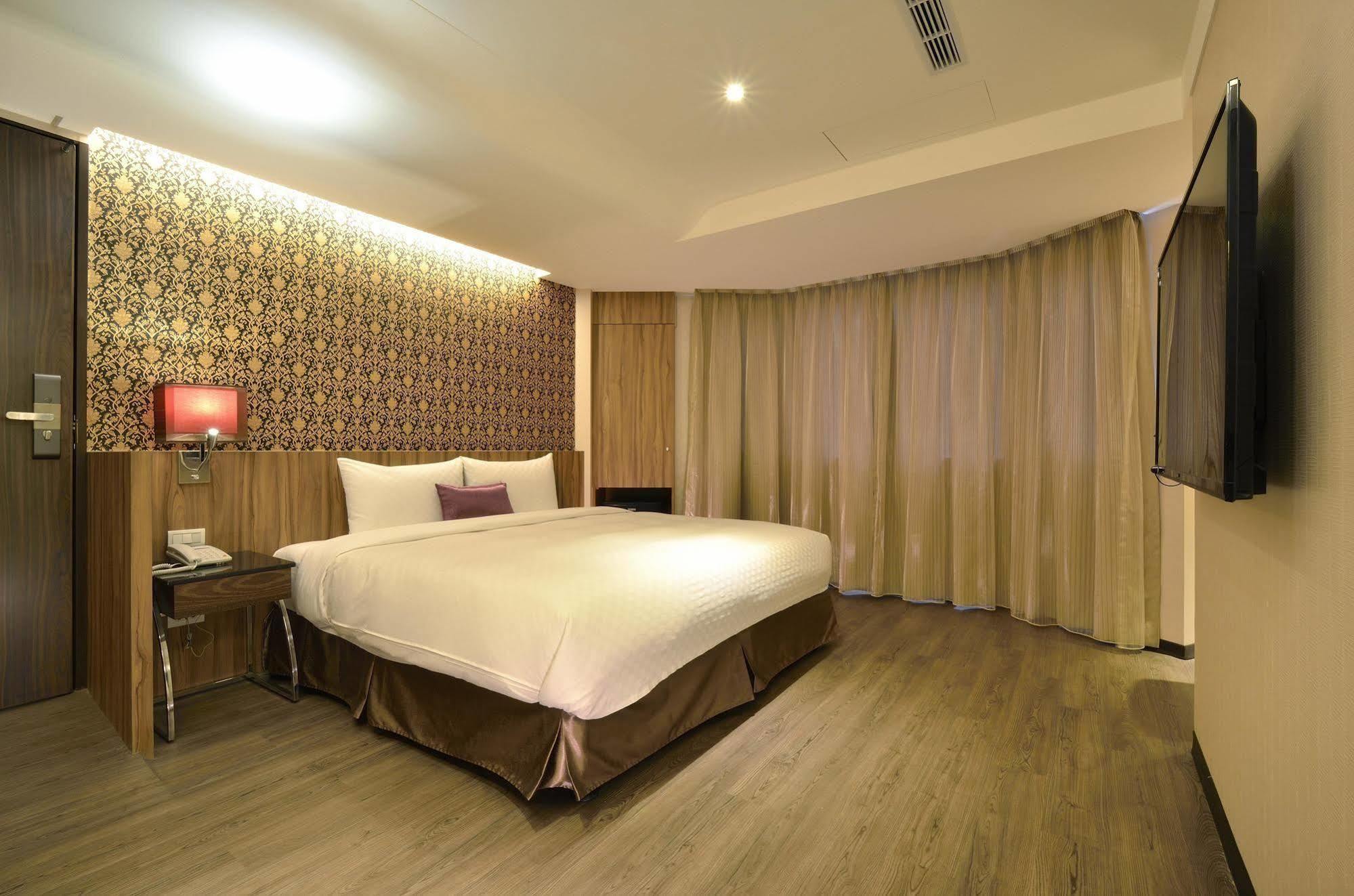 Hotel 欣欣時尚旅店松山站 Taipéi Exterior foto