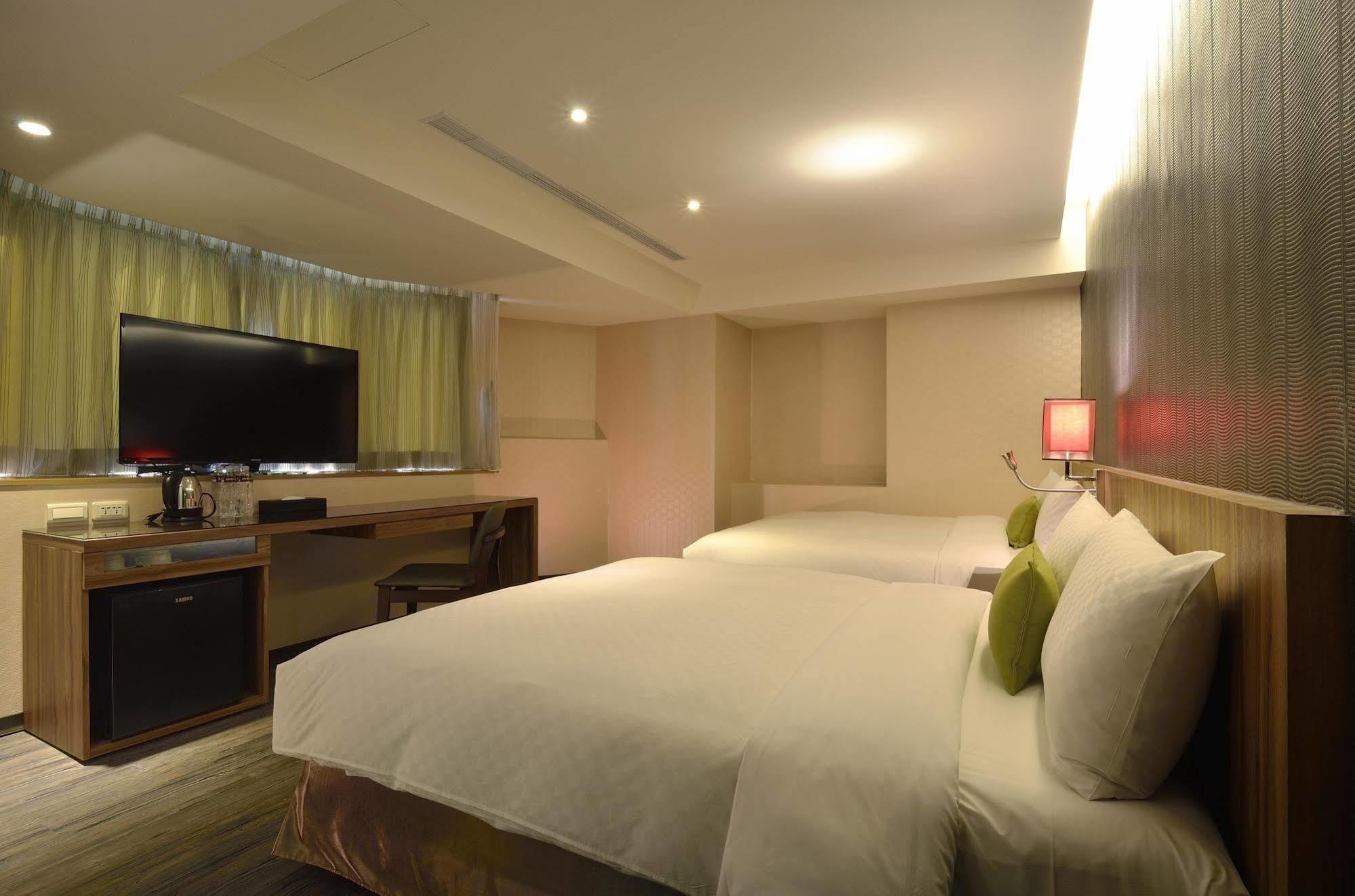 Hotel 欣欣時尚旅店松山站 Taipéi Exterior foto
