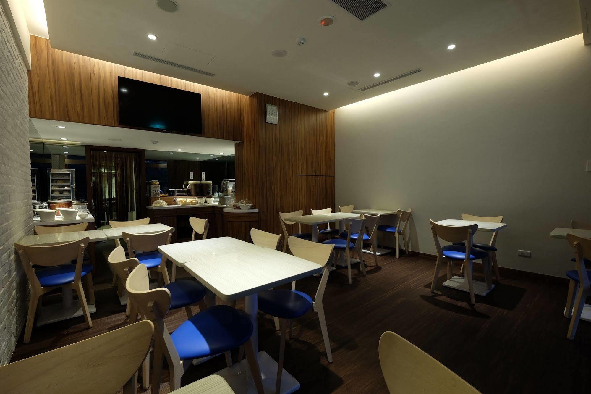 Hotel 欣欣時尚旅店松山站 Taipéi Exterior foto