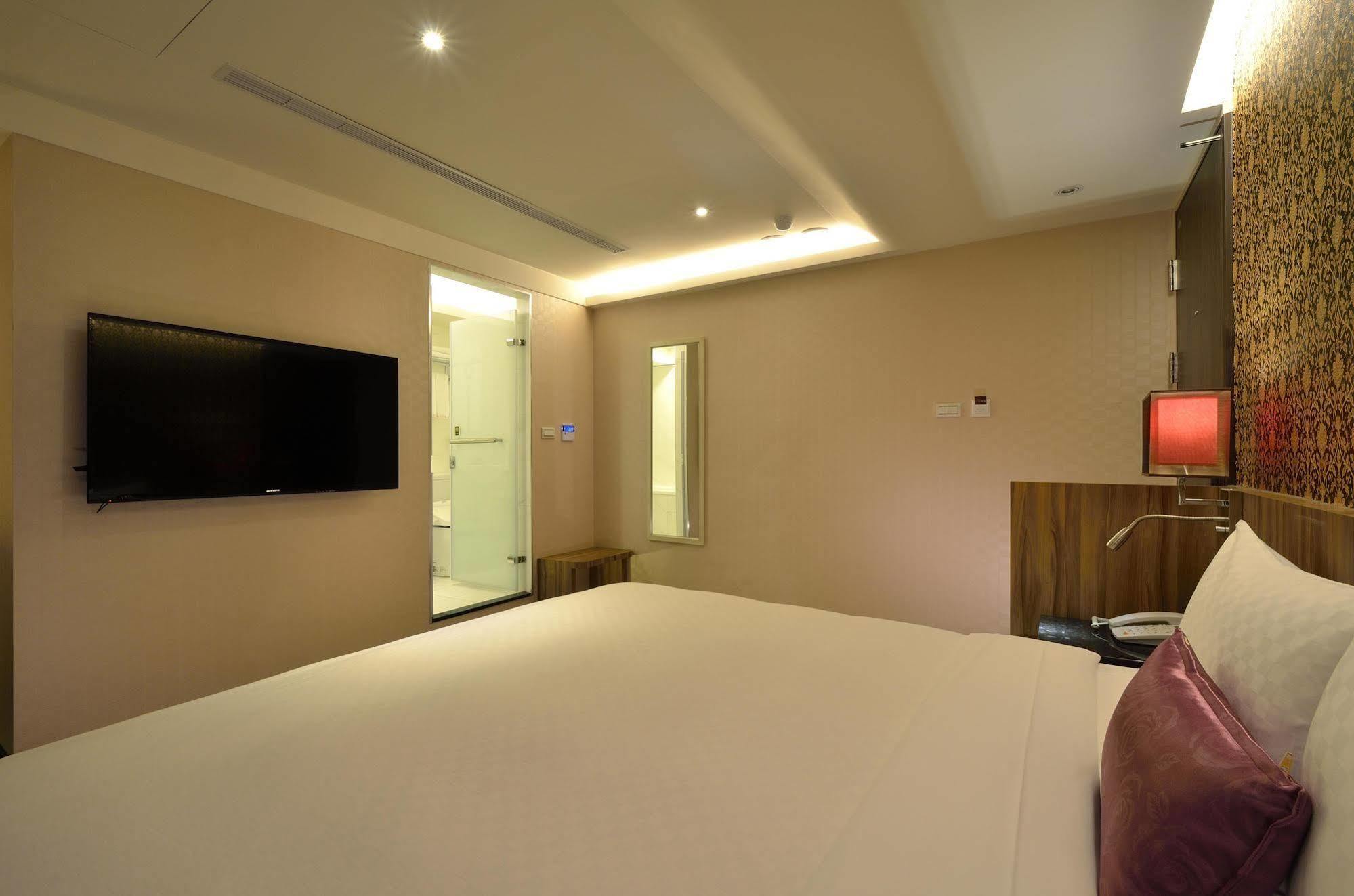 Hotel 欣欣時尚旅店松山站 Taipéi Exterior foto
